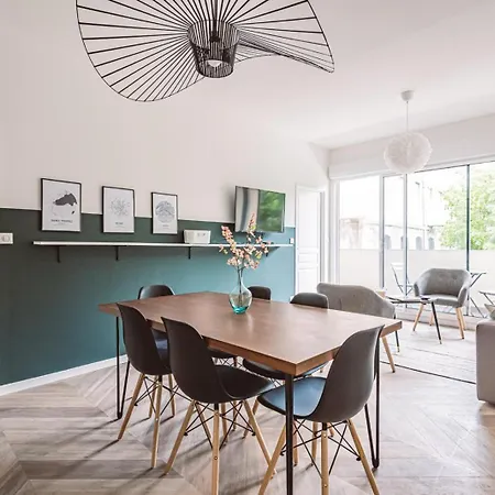 דירה Henri Au Pied De La Cathedrale. ריימס