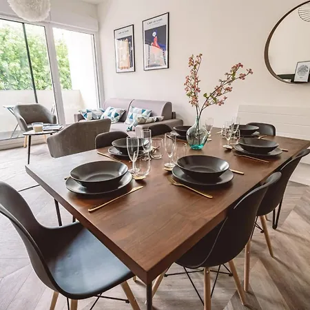 דירה Henri Au Pied De La Cathedrale.